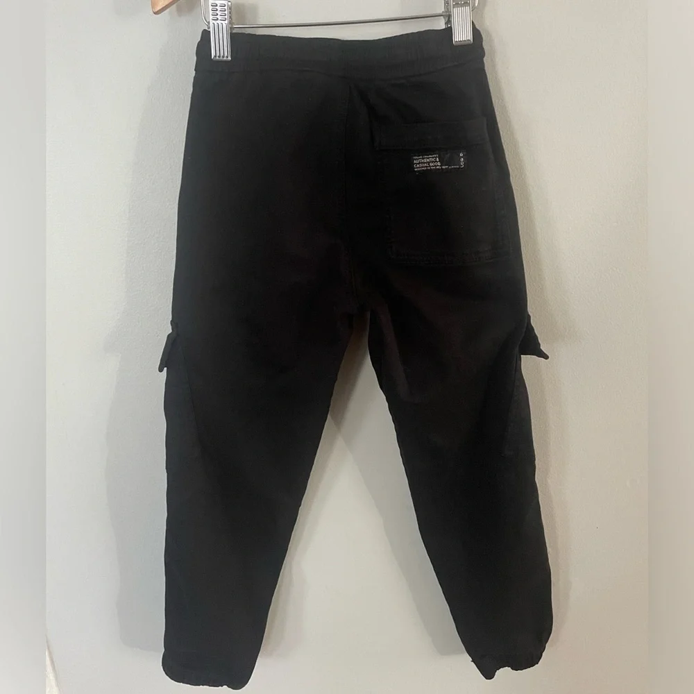 Zara Boy’s Black Cargo Jogger Pant Size 9
